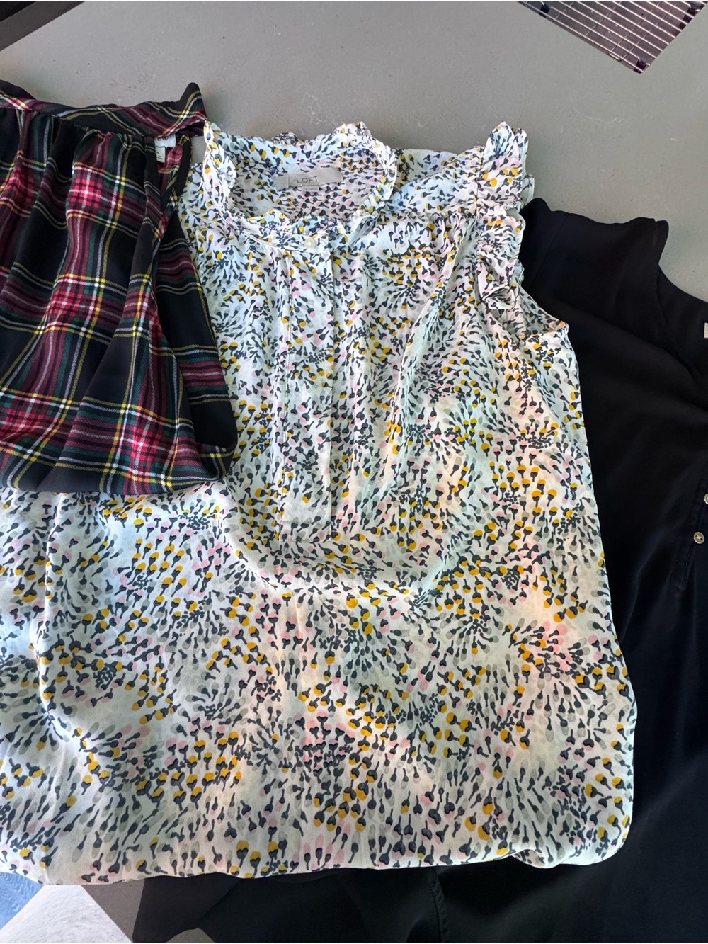 Lot of 3 women’s blouses - Picture 3 of 6